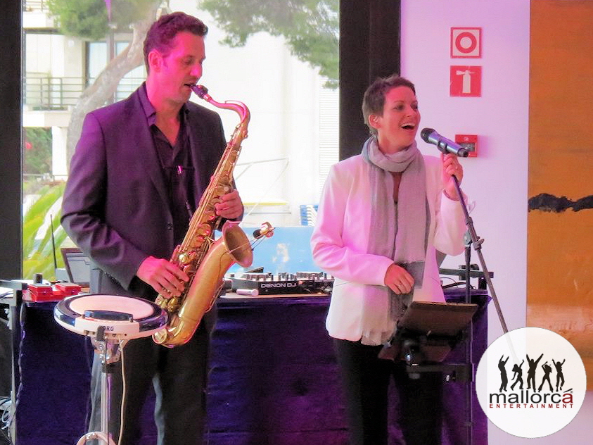 BAND DELUXE / LIVE-BAND & LIVE-DEEJAY