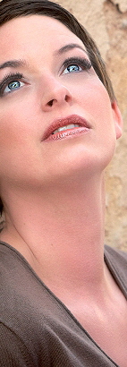 Mallorca S�ngerin Daniyella f�r Traumhochzeit und Zeremonie