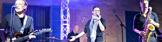 Deluxe Partyband Mallorca - Mallorca's live band for weddings, parties and events. Deluxe Partyband Mallorca - Mallorca's live band for weddings, parties and events.