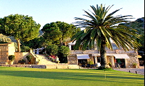Golf Capdepera Mallorca, DJ, Equipment, Audio, PA, Licht, Backline, Instrumente, Pianos uvm.